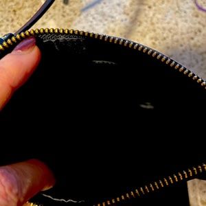 Coach crossbody purse. Coach. Like new/Lightly used. Great condition.